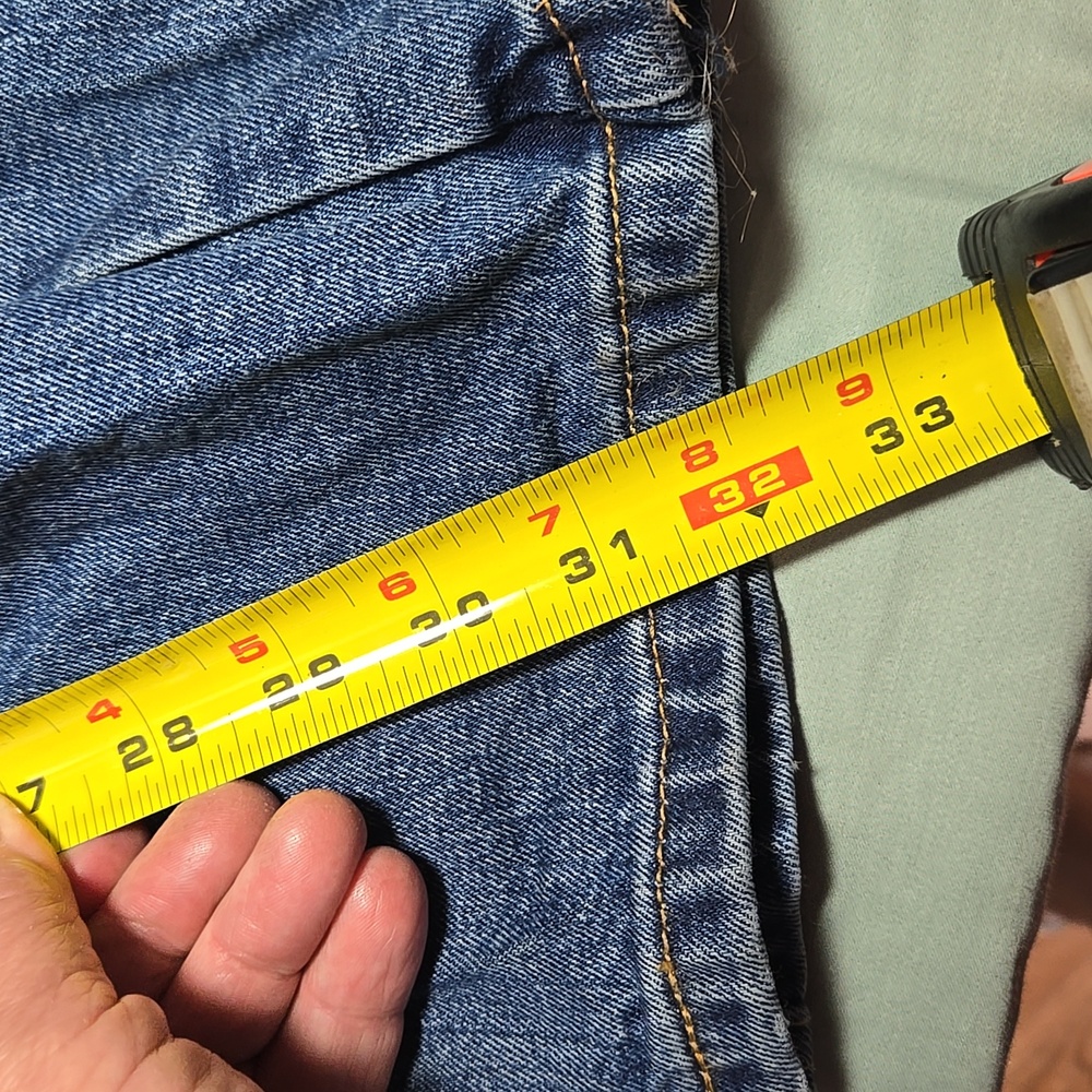 Levi's 505 Men's Relaxed Jeans Medium Wash Blue 36X32 - Picture 8 of 8